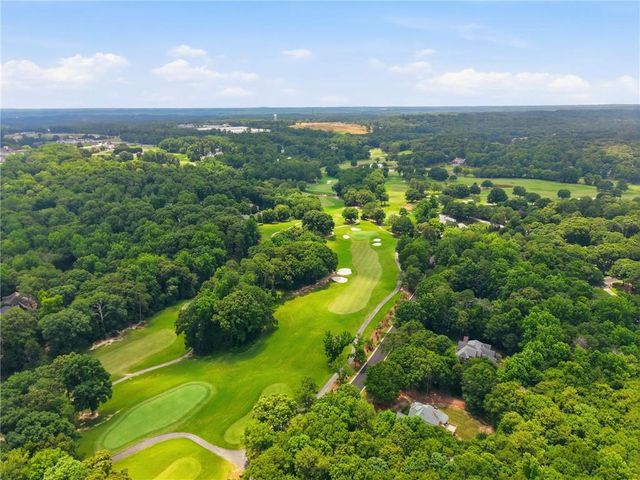 5451 Autumn Flame Drive, Braselton, GA 30517
