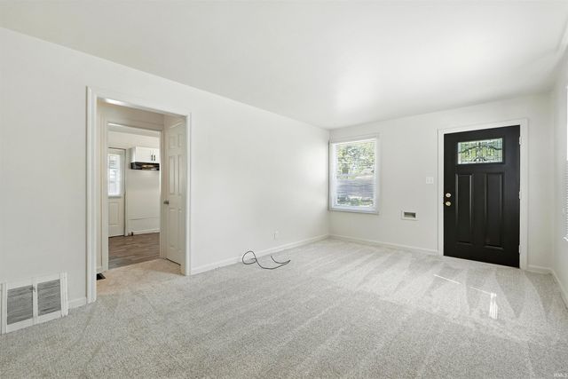 4126 Bowser Avenue, Fort Wayne, IN 46806