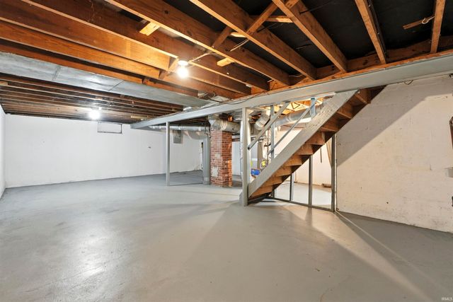 4126 Bowser Avenue, Fort Wayne, IN 46806