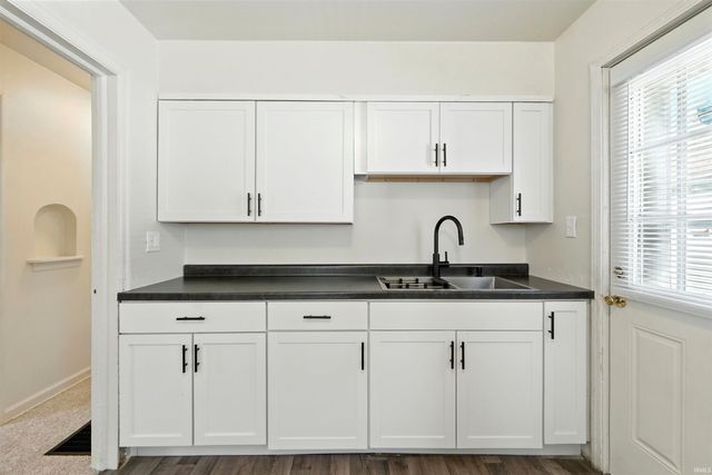 4126 Bowser Avenue, Fort Wayne, IN 46806