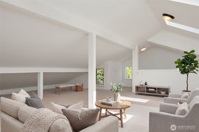 10217 148th Avenue SE, Renton, WA 98059