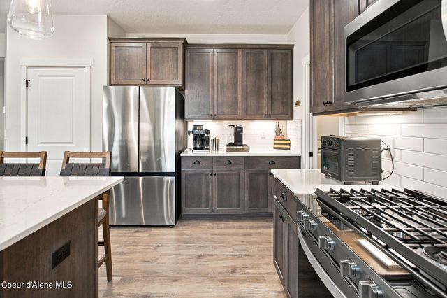 2035 W Moselle Dr, Coeur D'alene, ID 83815