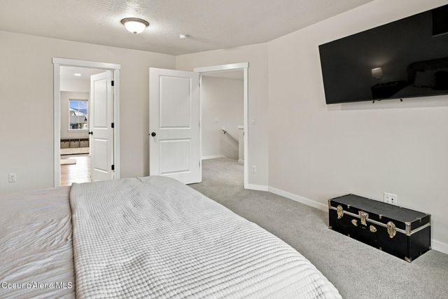 2035 W Moselle Dr, Coeur D'alene, ID 83815
