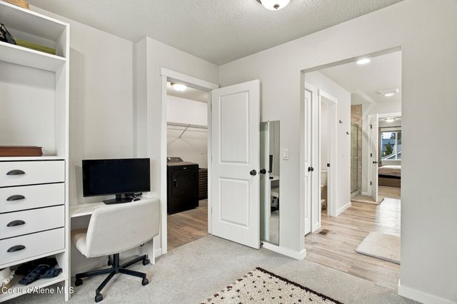 2035 W Moselle Dr, Coeur D'alene, ID 83815