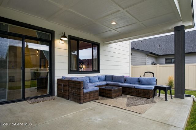2035 W Moselle Dr, Coeur D'alene, ID 83815