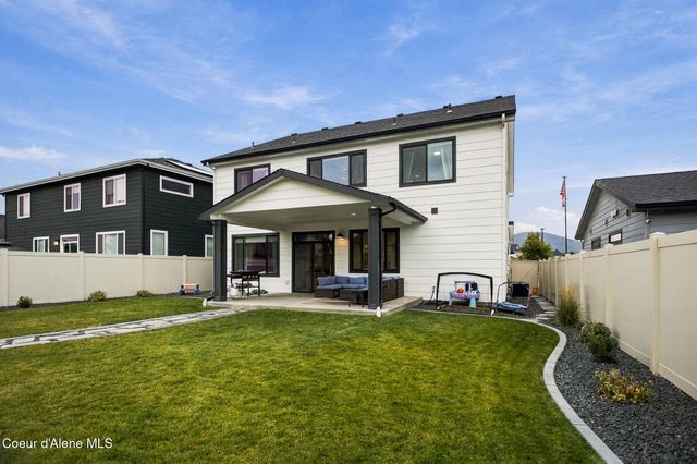 2035 W Moselle Dr, Coeur D'alene, ID 83815