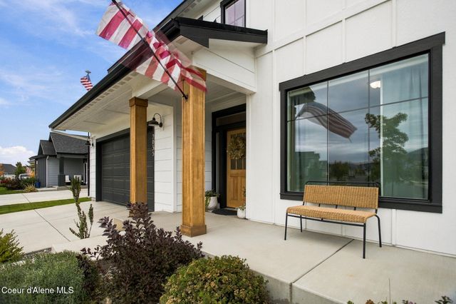 2035 W Moselle Dr, Coeur D'alene, ID 83815