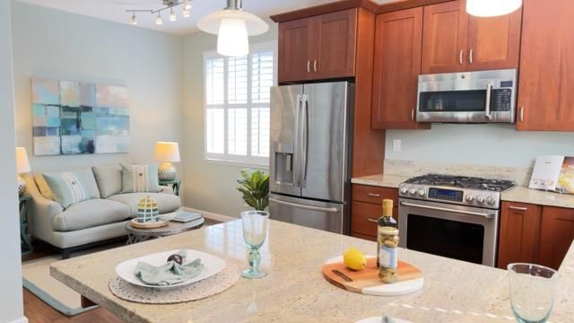 1720 Ocean Street, Santa Cruz, CA 95060