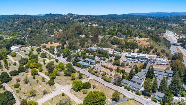 1720 Ocean Street, Santa Cruz, CA 95060