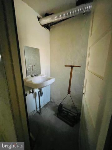 3309 SAINT VINCENT ST, Philadelphia, PA 19149