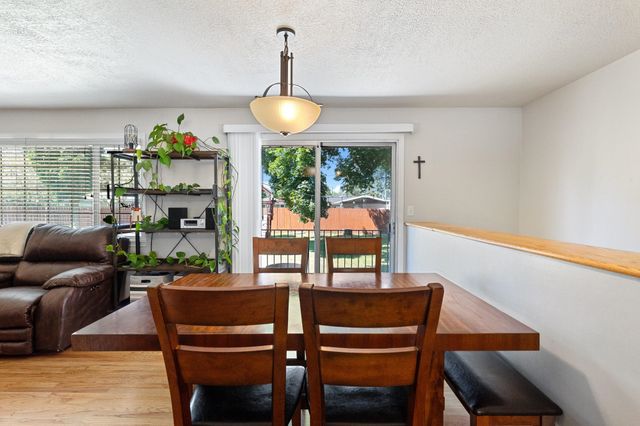 6815 N Fleming St, Spokane, WA 99208