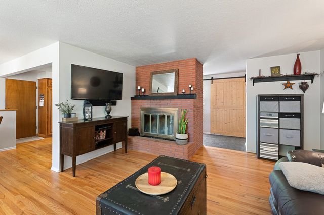 6815 N Fleming St, Spokane, WA 99208