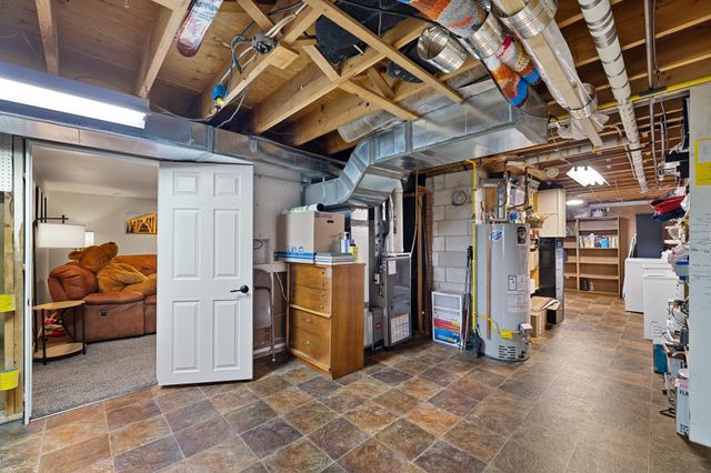 6815 N Fleming St, Spokane, WA 99208