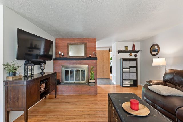 6815 N Fleming St, Spokane, WA 99208