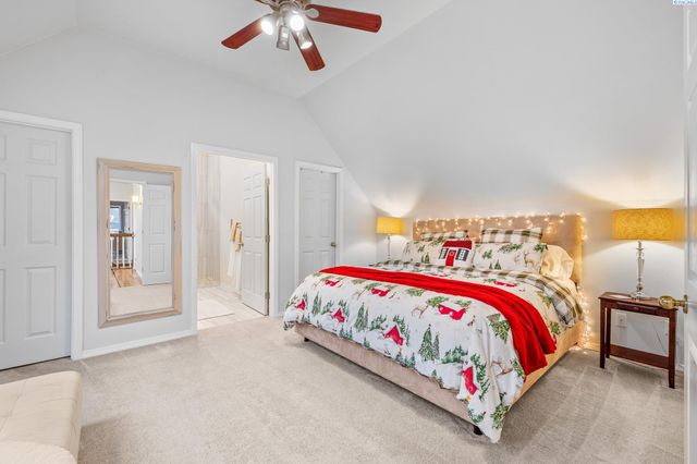 6102 W 20th Avenue, Kennewick, WA 99337