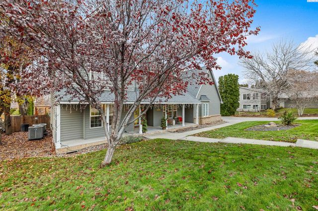 6102 W 20th Avenue, Kennewick, WA 99337