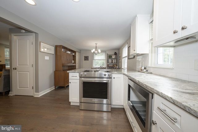 5 WATERVILLE RD, Wallingford, PA 19086