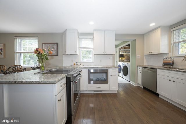 5 WATERVILLE RD, Wallingford, PA 19086