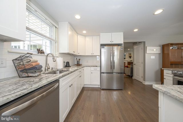 5 WATERVILLE RD, Wallingford, PA 19086