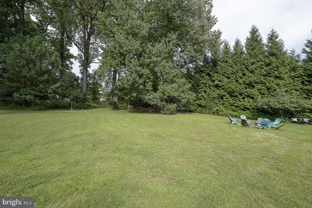 5 WATERVILLE RD, Wallingford, PA 19086