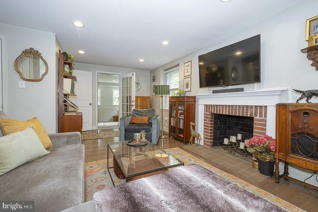 5 WATERVILLE RD, Wallingford, PA 19086