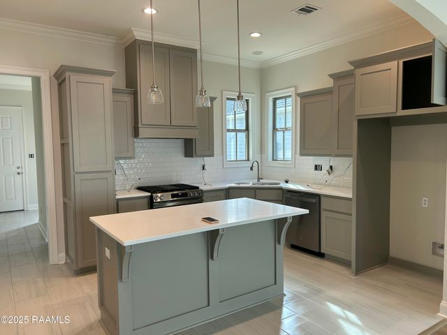 106 Provincetown Lane, Youngsville, LA 70592