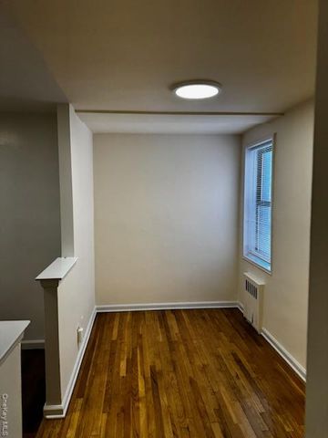 11 Lake Street 3A, White Plains, NY 10603