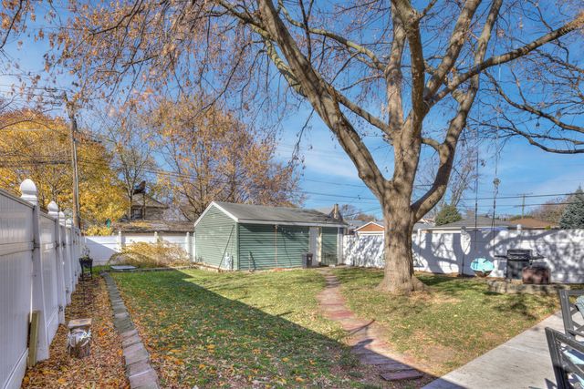 2852 Scott Street, Franklin Park, IL 60131