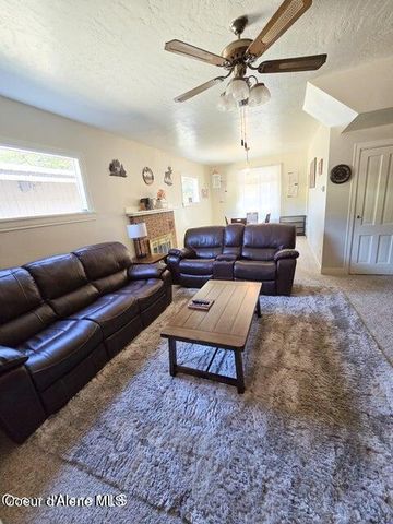 409 Pine St, Wallace, ID 83873