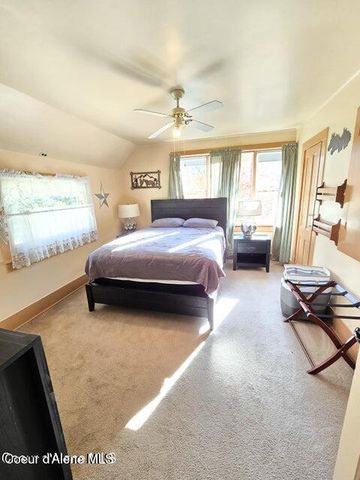 409 Pine St, Wallace, ID 83873