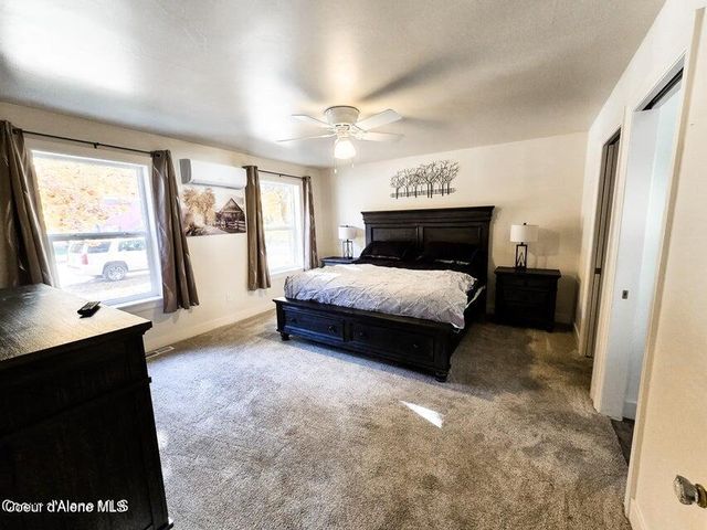 409 Pine St, Wallace, ID 83873