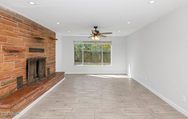 4821 E SHERIDAN Street, Phoenix, AZ 85008