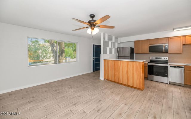 4821 E SHERIDAN Street, Phoenix, AZ 85008