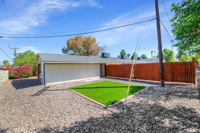 4821 E SHERIDAN Street, Phoenix, AZ 85008