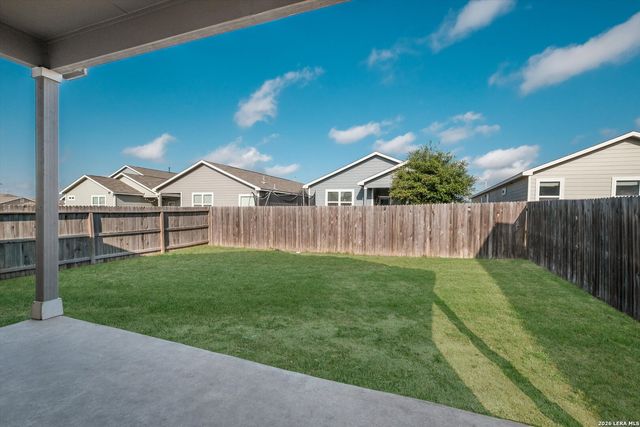 13015 Kathleen St, St Hedwig, TX 78152