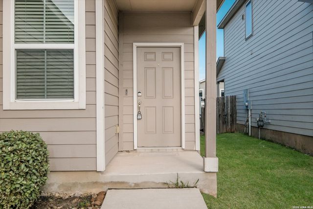 13015 Kathleen St, St Hedwig, TX 78152