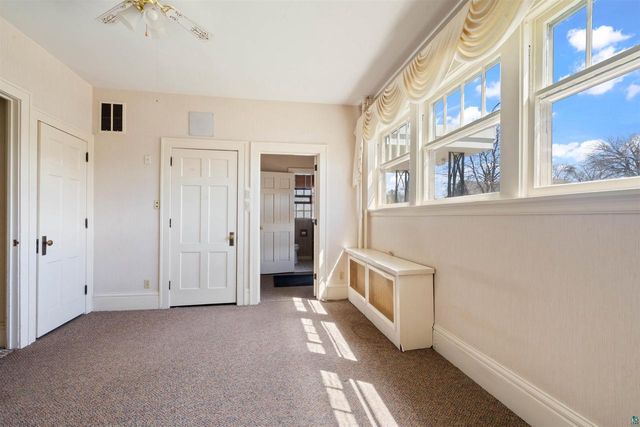 1209 5th St, Superior, WI 54880