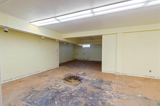 1209 5th St, Superior, WI 54880