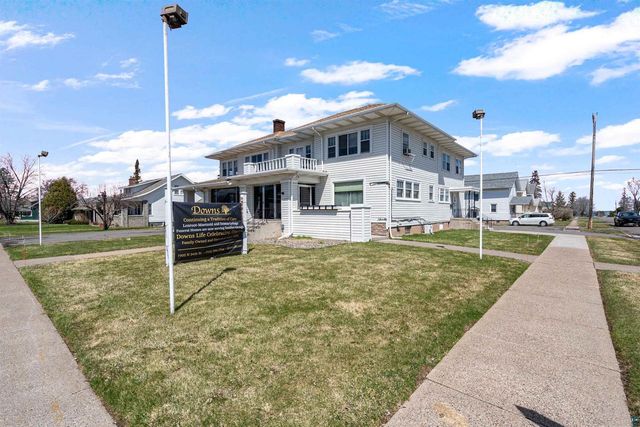 1209 5th St, Superior, WI 54880