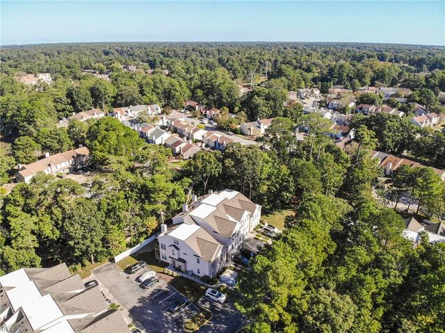 2524 Hidden Shores Dr Apt 104, Virginia Beach, VA 23454