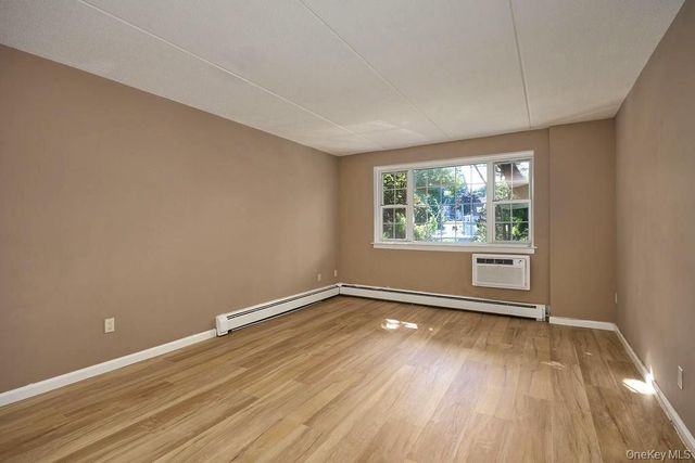 2 Consulate Drive 1J, Tuckahoe, NY 10707