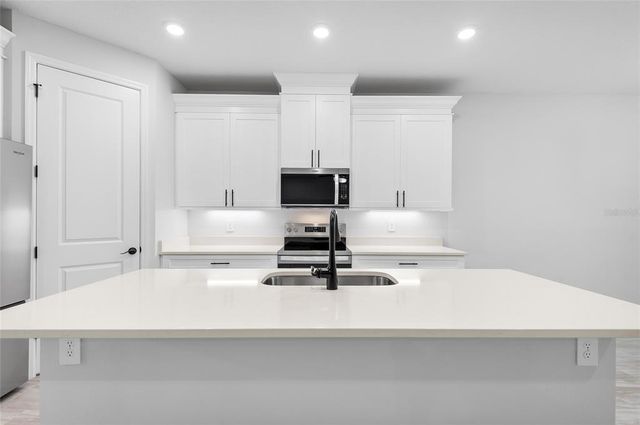 371 MILLER ROAD, Sanford, FL 32773