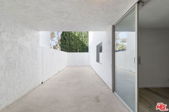 1114 12th Street 103, Santa Monica, CA 90403