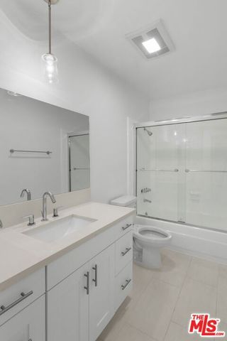 1114 12th Street 103, Santa Monica, CA 90403