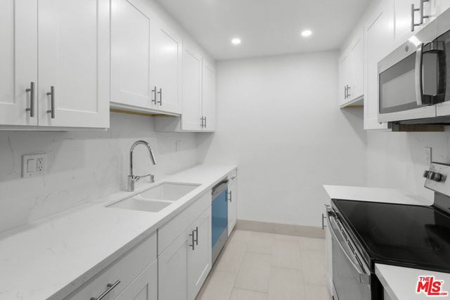 1114 12th Street 103, Santa Monica, CA 90403