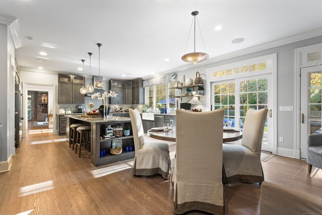 6 Winthrop Hills, Weston, CT 06883