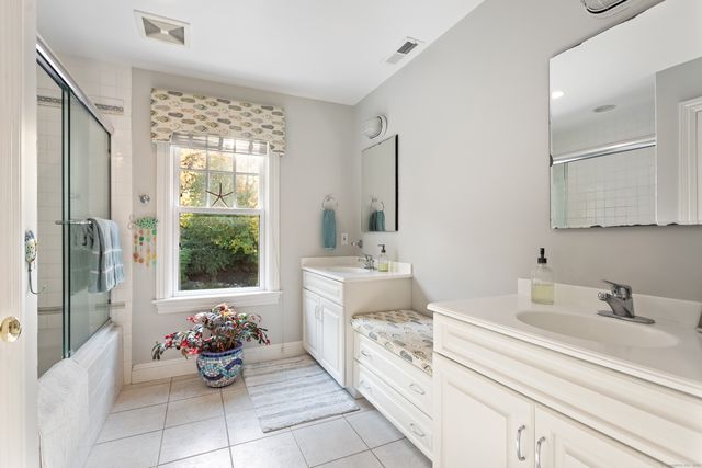 6 Winthrop Hills, Weston, CT 06883