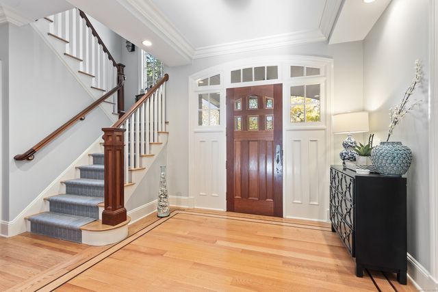 6 Winthrop Hills, Weston, CT 06883