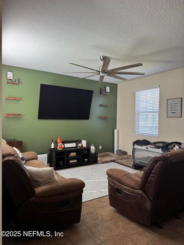 443 VINEYARD Lane, Orange Park, FL 32073