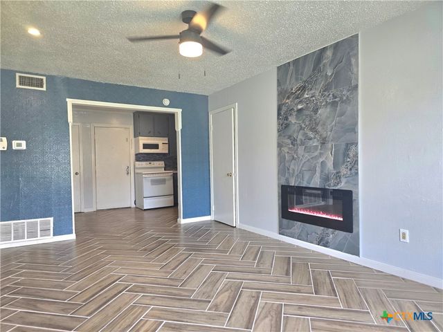 805 Sissom Road 1, Killeen, TX 76541